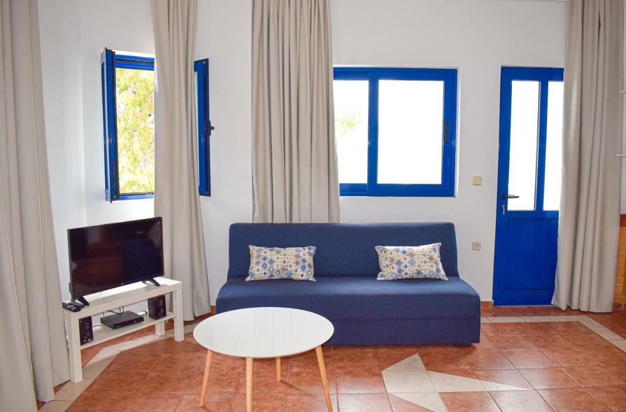 Muses Seaside Villas Parálion Ástros Exteriér fotografie