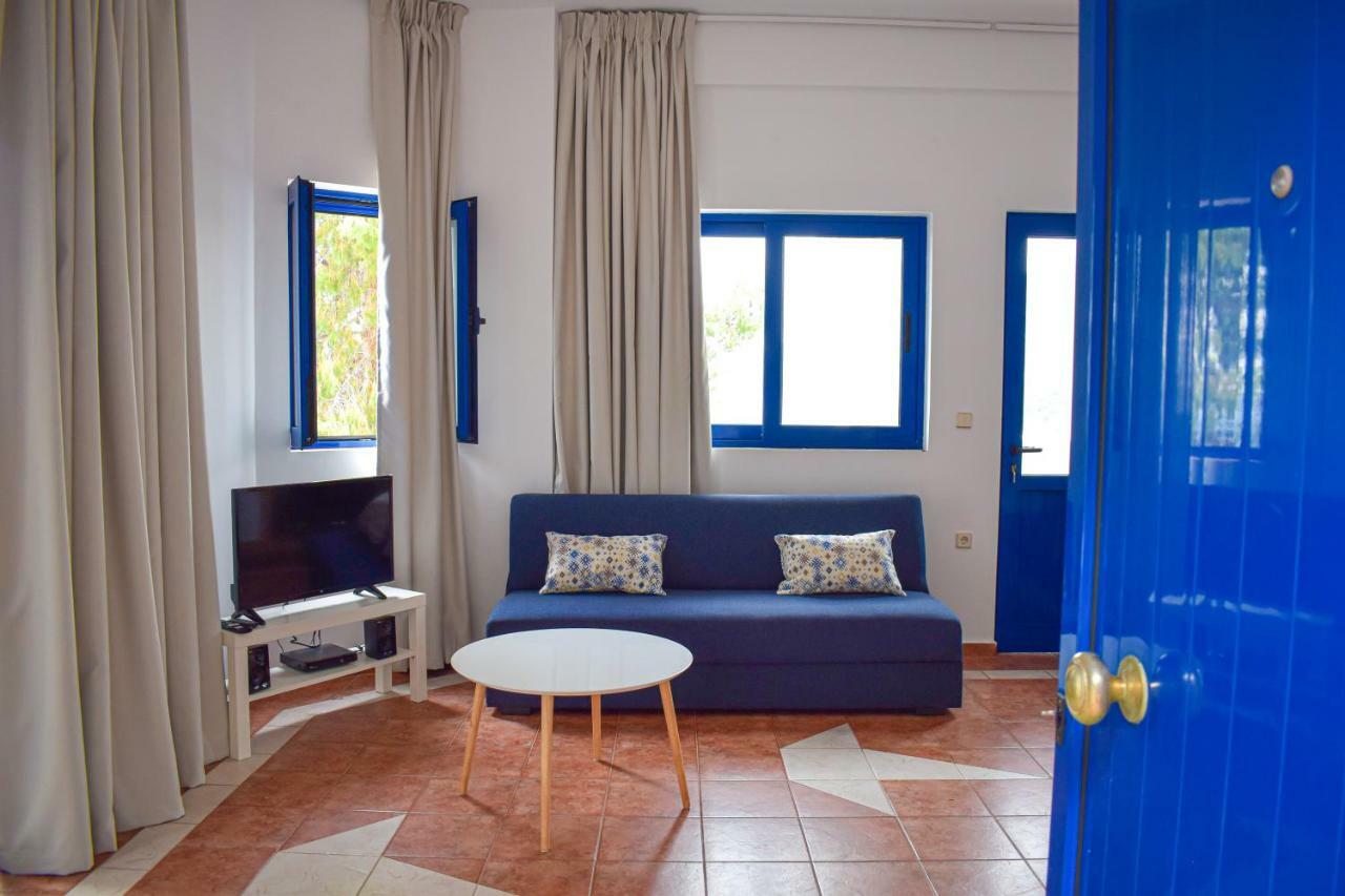 Muses Seaside Villas Parálion Ástros Exteriér fotografie